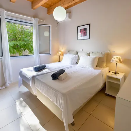 Pangolas Apartments Paxos Longós Extérieur photo