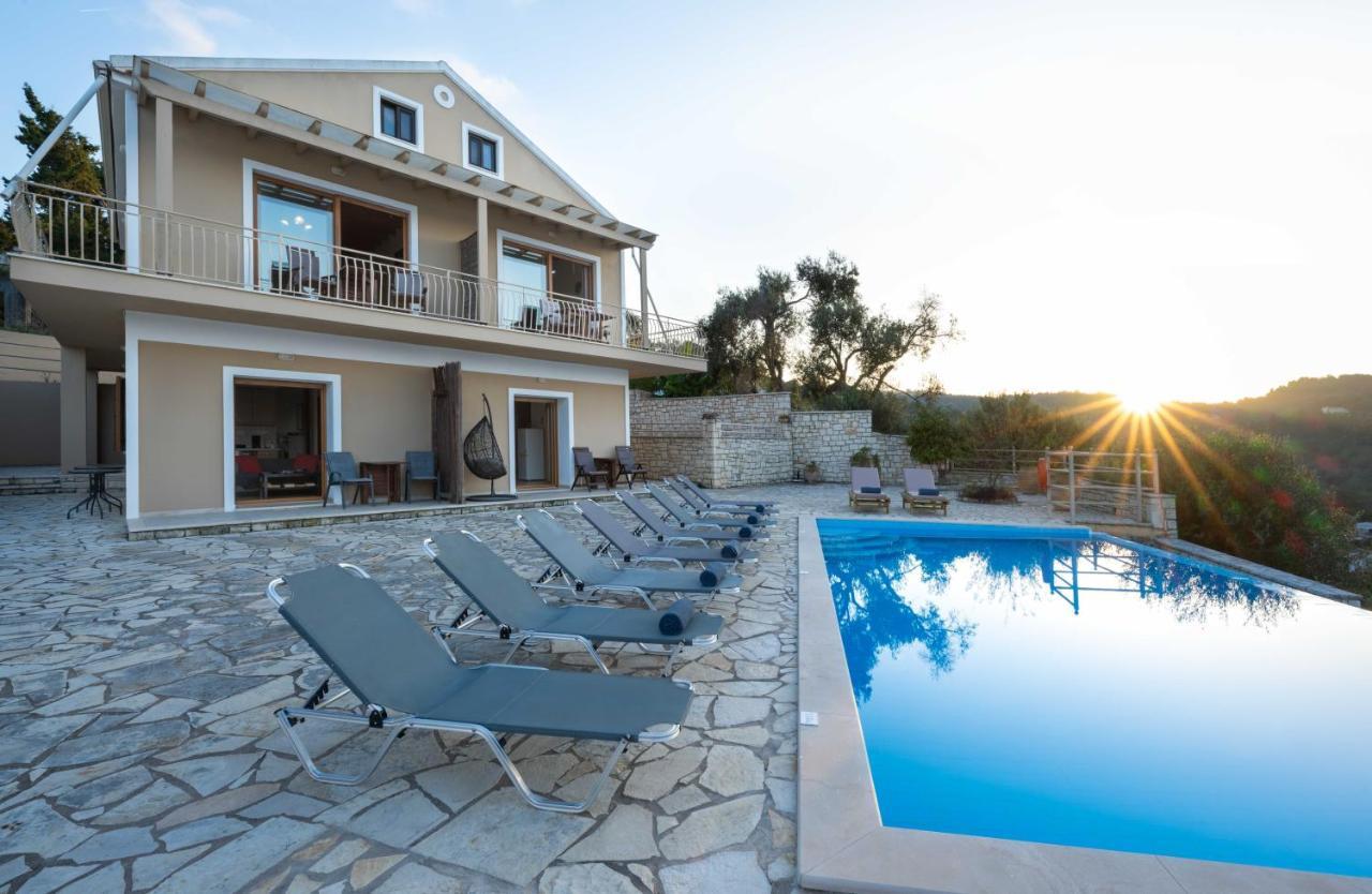 Appartement Pangolas Paxos *