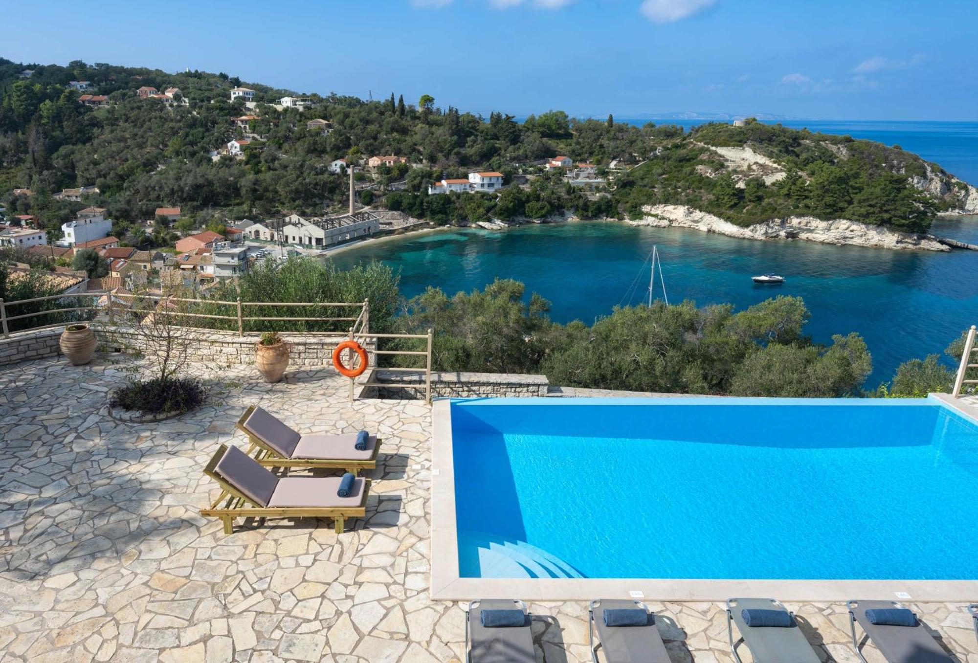 Pangolas Paxos Appartement *