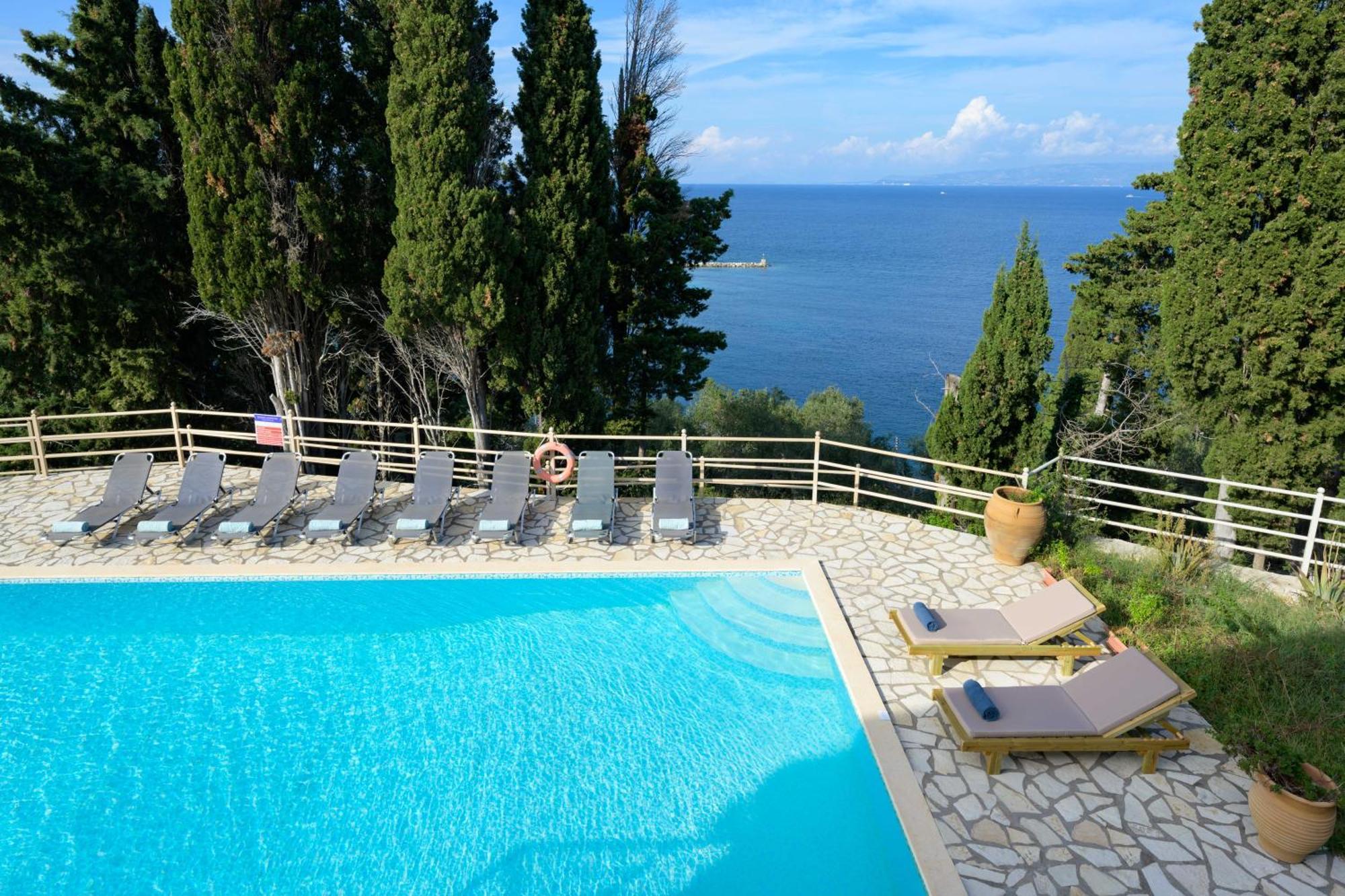 Pangolas Paxos Appartement